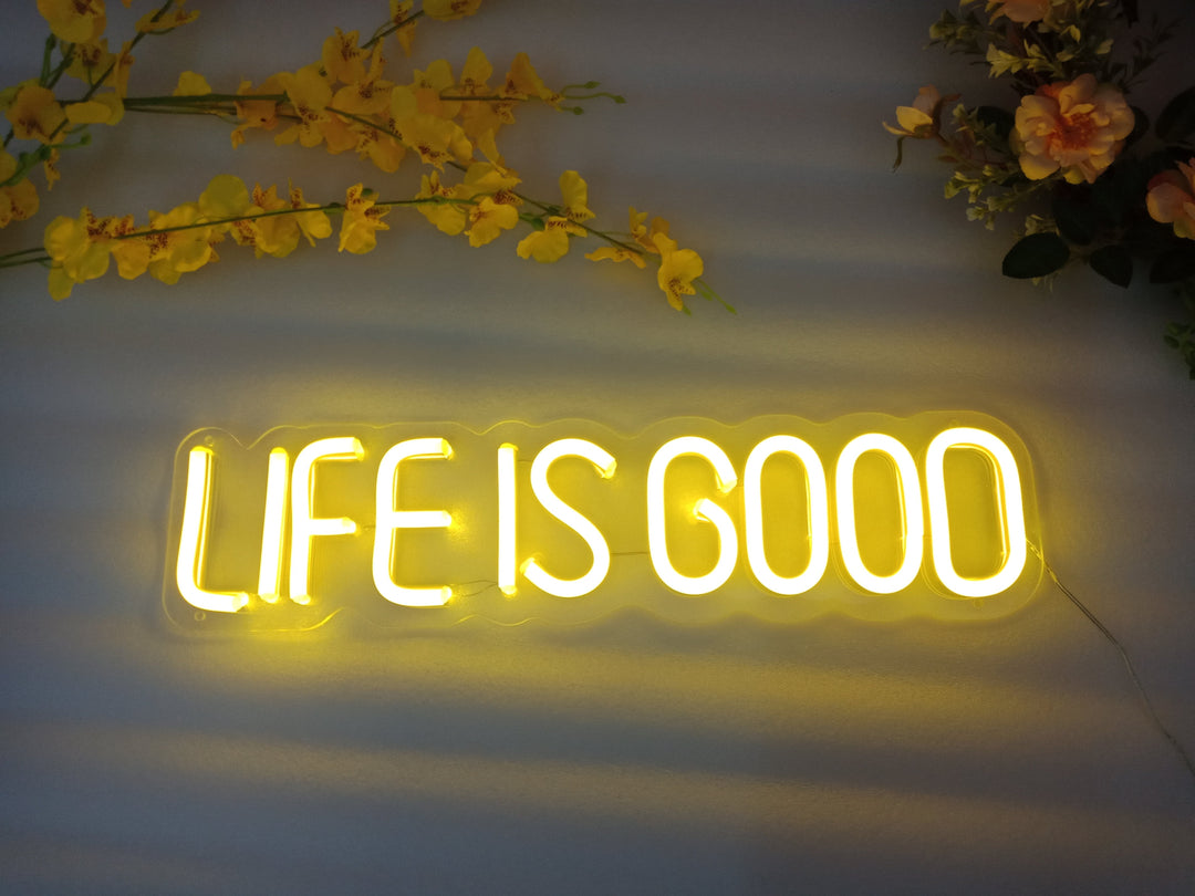 "Life Is Good" Letreros Neon (Inventario: 4 unidades)