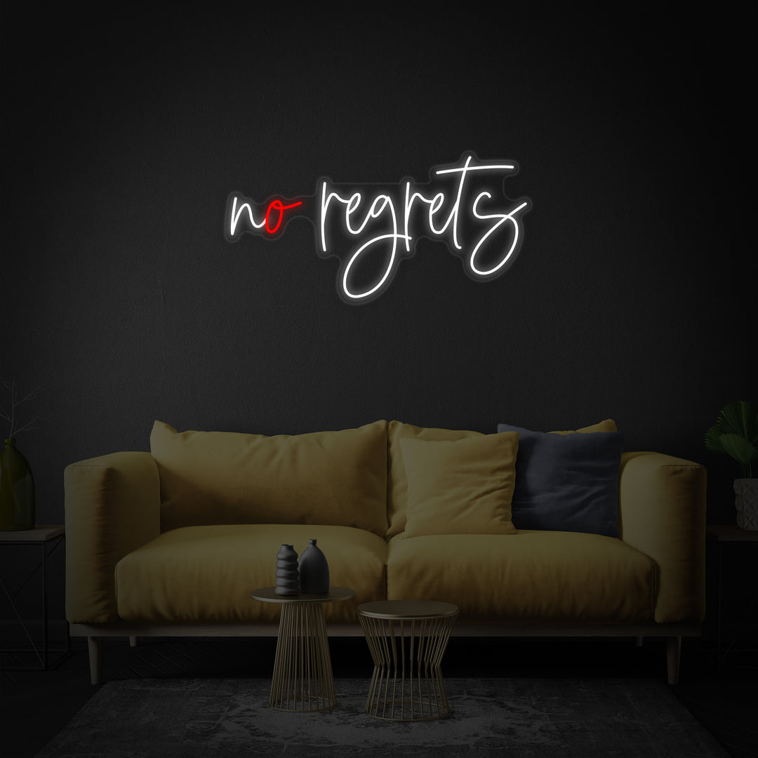 "No Regrets" Letreros Neon