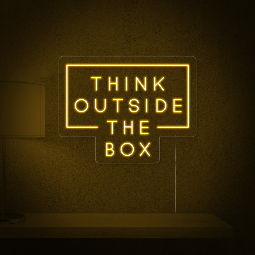 "Think Outside The Box" Letreros Neon