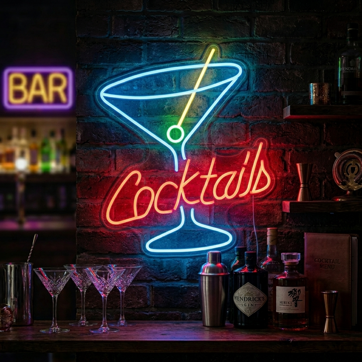 "Cocktails, Copa De Martini, Cerveza Con Logotipo" Letreros Neon