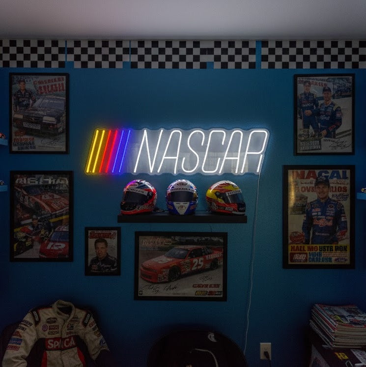 "NASCAR Logo" Letreros Neon