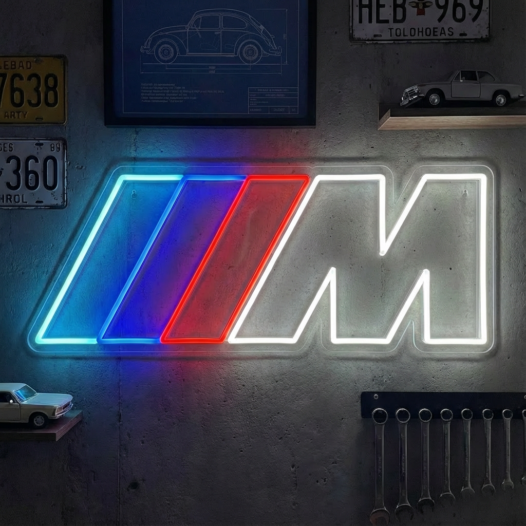 "M logo, decoración del garaje" Letrero de neón
