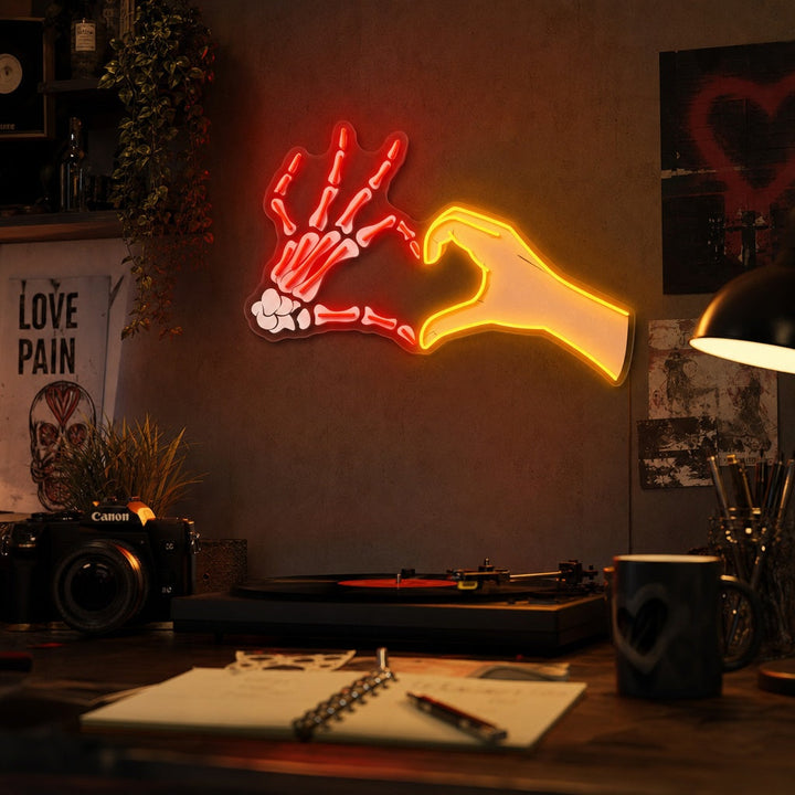"Pose de amor de la mano del cráneo" Letrero de neón LED impreso con UV