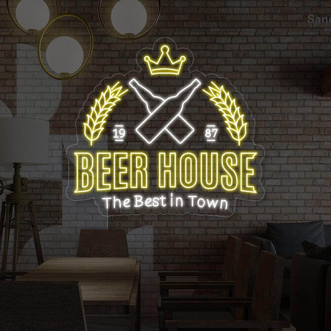 "Beer House The Best In Town" Letreros Neon