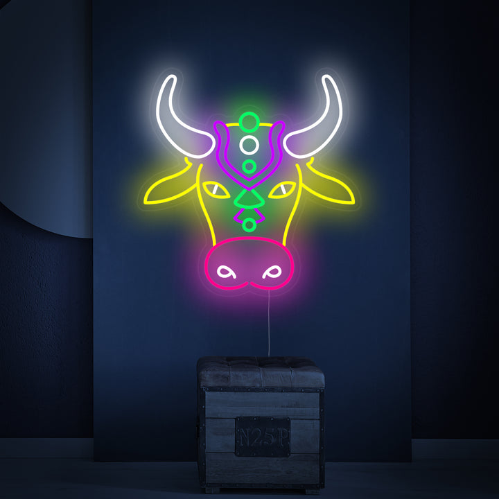 "Toro De Colores" Letreros Neon