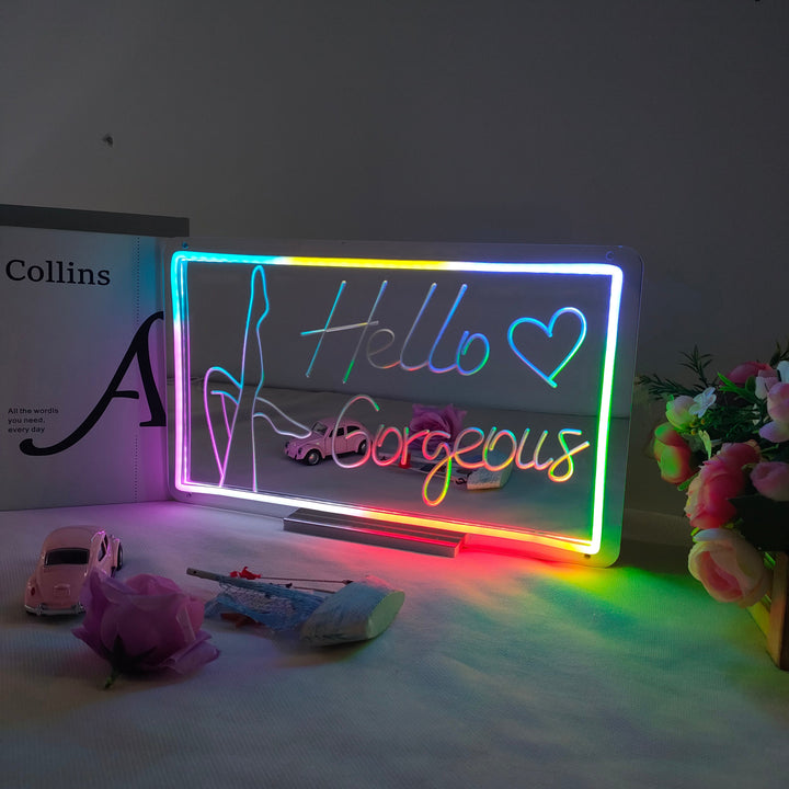 "Hello Gorgeous, Cambio De Color Soñador" Espejo con Letreros Neon