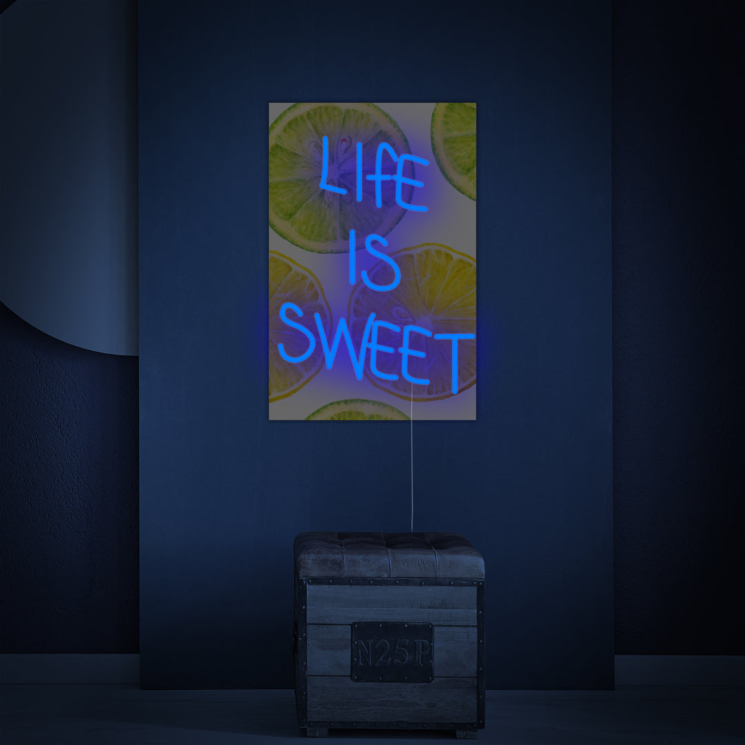 "Life Is Sweet with UV Print Background" Letreros Neon