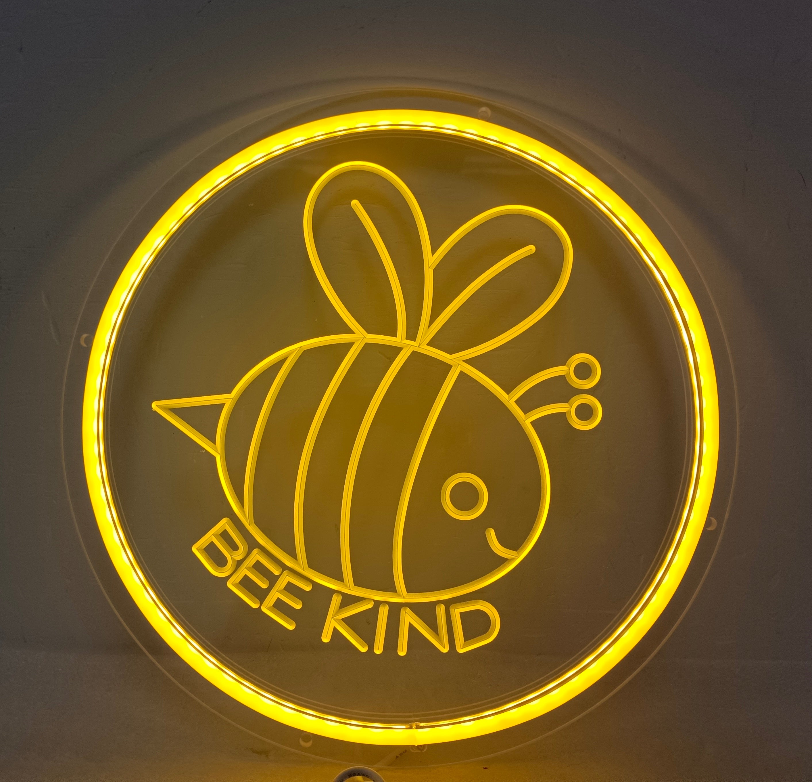 "Cute Bee Be Kind" Mini letrero de neón