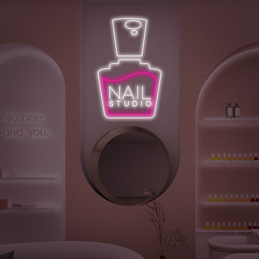 "Nails Studio" Letreros Neon