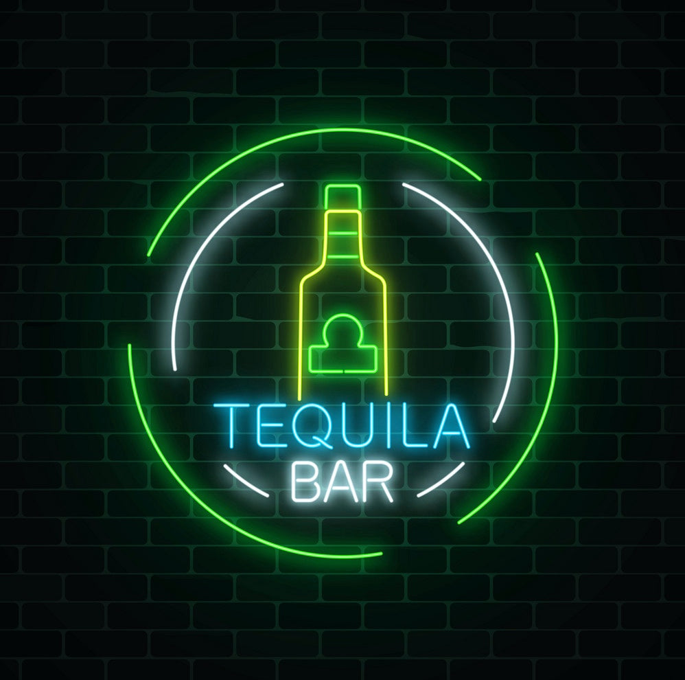 "Tequila Bar" Letreros Neon