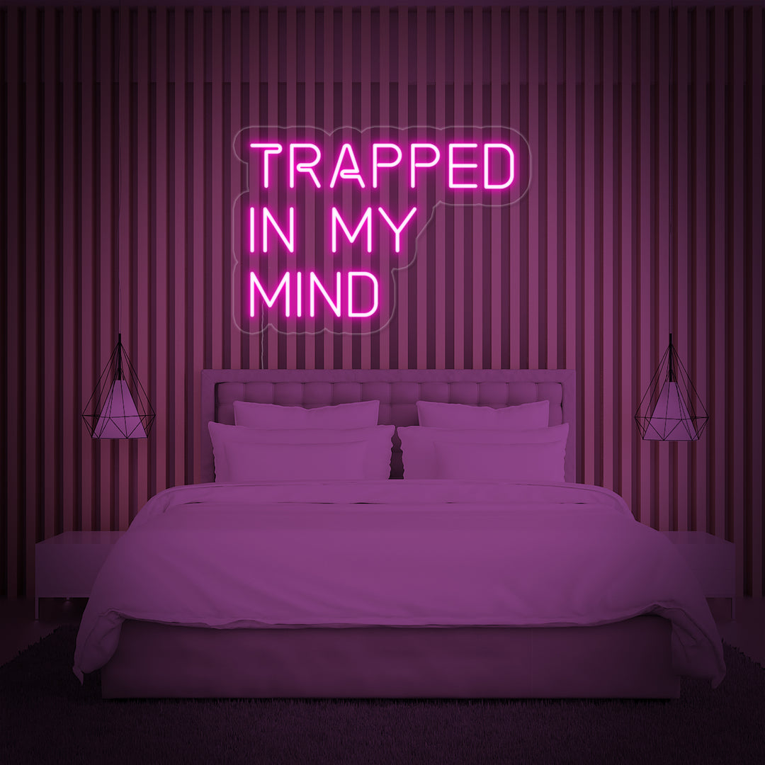 "Trapped in My Mind" Letreros Neon