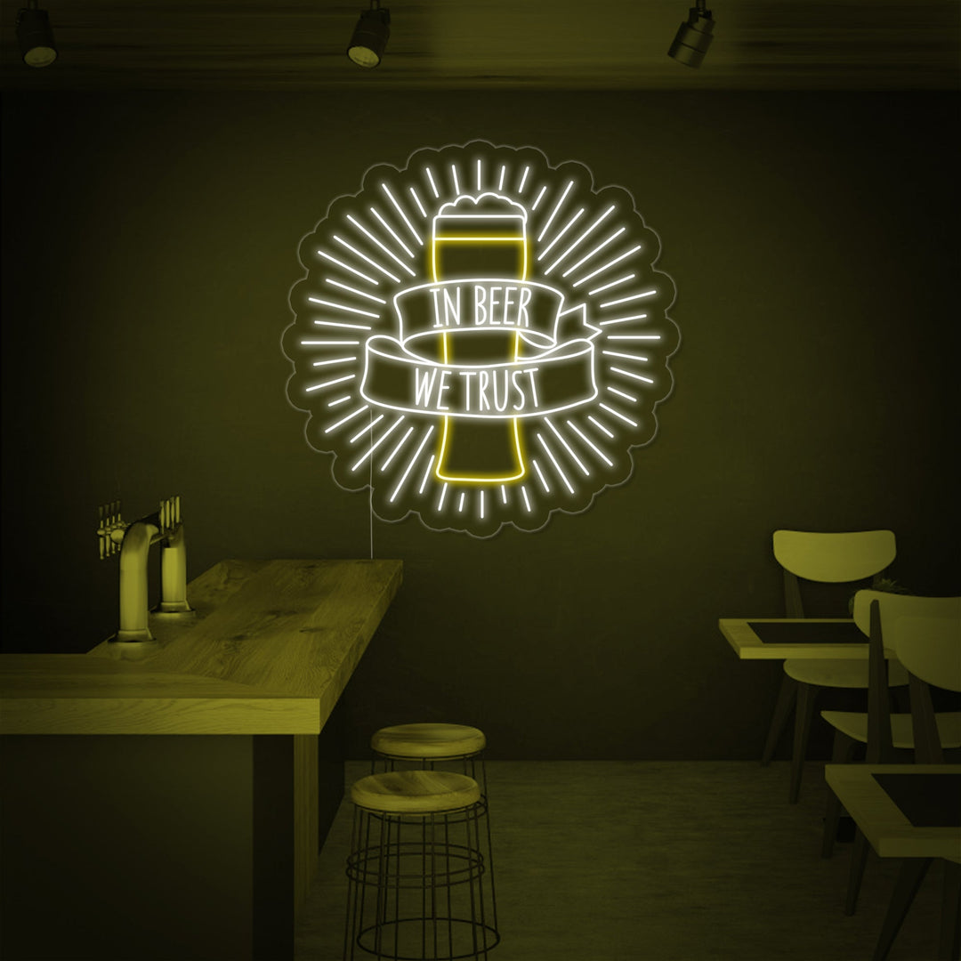 "In Beer We Trust Bar" Letreros Neon